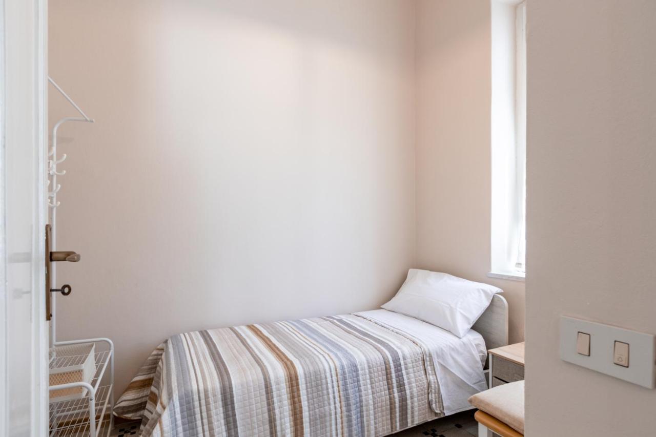 Stazione Notarbartolo Bright & Cozy Apartment Palermo Exterior photo